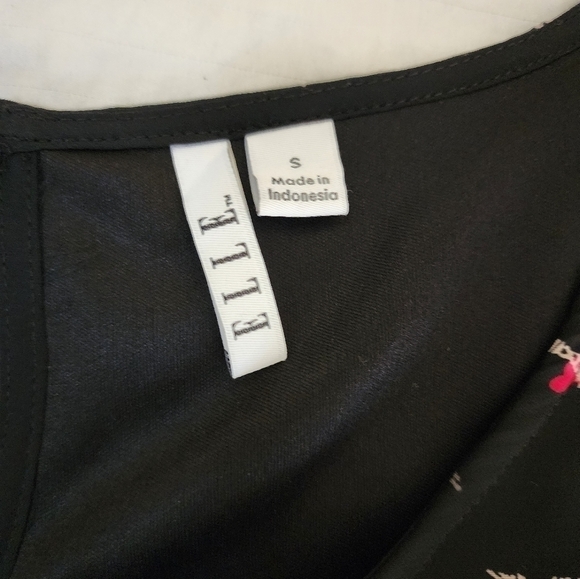 Elle Paris Eifel Tower All-over Print Pleated Short Sleeve Dress size Small - Picture 4 of 5